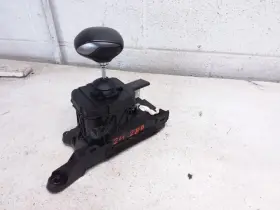 242.le1x19 Lexus 2019 Ls500h Transmission Shifter Black Leather Oem
