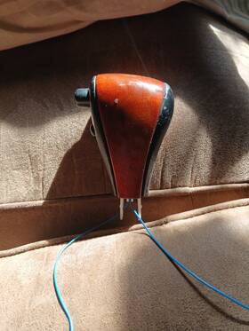 Lexus 33504-60130 2000 Lx470 Automatic Gear Shift Knob Wood Grain With Od