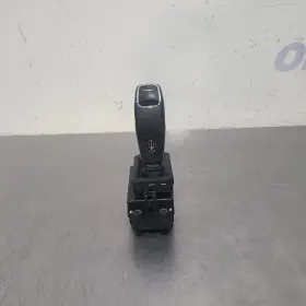 242.ma1w22 Maserati 22 2022 Levante 3.8l Automatic Transmission Shifter