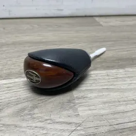80050282 Maserati Quattroporte Automatic Transmission Floor Gear Shifter Lever Knob Oem