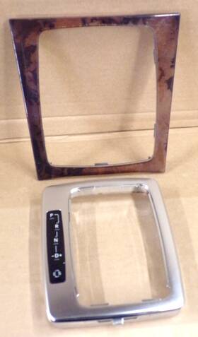 Mercedes A20442674588 2012 C300 Shifter Indicator Bezel Trim 2012-2015