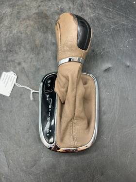 Mercedes-benz 039110021 01-04 Mercedes-benz C-class C240 Oe Shifter Automatic Leather Cover