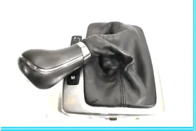 19730077284 Mercedes-benz 10-13 W207 E550 Coupe Console At Gear Shifter Knob With Leather