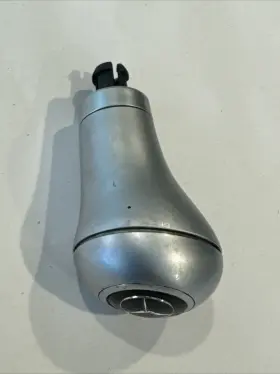 204-267-62-10-9e38 Mercedes-benz 2008-12 W204 C-class C250 C300 C350 Gear Shift Knob