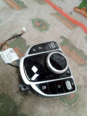 Mercedes-benz 242.mb1j18 Glc300 2018 Transmission Shift 3838912