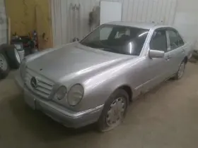 242.mb1l97 Mercedes-benz Gear Shifter E320 1997 Transmission Shift 1569547