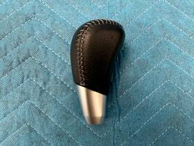 Mitsubishi 2410a118 Outlander At Transmission Shifter Lever Knob Black 21k 2014-2020 Oem