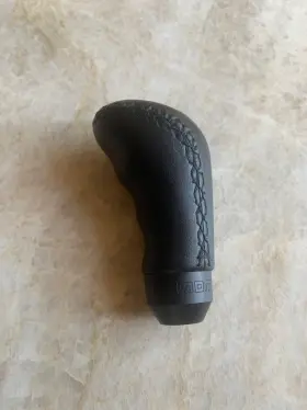 Momalbk1 Momo Anatomico Shift Knob - Black Leather Stitching