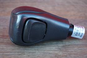Mopar 5yd291x9a 2014-2018 Jeep Cherokee Shifter Knob Black