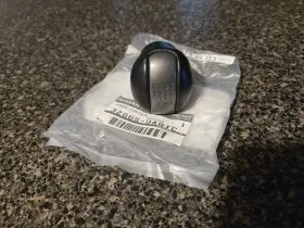 32865-et81a Nissan 32865-9ag0c 07-12 Se-r Specv Manual Shift Knob 32865-9ag1c