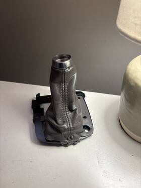 Nissan 96936-jz60a 07-13 Infiniti G37 G35 Sedan Center Console Gray Shift Boot Oem