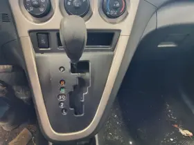 242.gm2k09 Pontiac Vibe 2009 Transmission Shift 350069