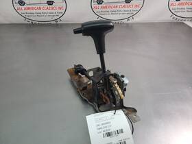 Pontiac 242.gm2m02 1993-02 Firebird Automatic Transmission Shifter Assembly With Knob - Oem