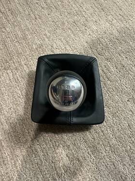 Porsche 981.424.075.00 981 Cayman Boxster Manual Leather Shift Knob Oem
