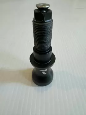 08901b Raceseng Shift Knob Extender - Short