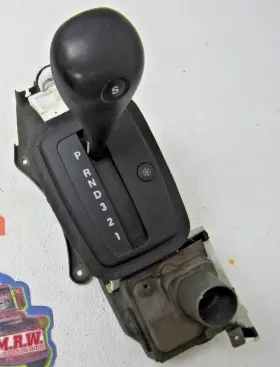 90372930-94-95-97-98 Saab Shifter Automatic Transmission Handle Trim Knob Used Gear Auto 1996 96 900