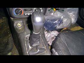 Saturn 242.gm7e01 Sat S Cpe 2001 Transmission Shift 1613171