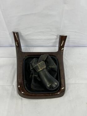 Subaru 92123ae03a 2000-2004 Outback Manual Transmission Boot And Shift Knob Oem
