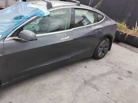 Tesla 242.ts1p18 3 2018 Transmission Shift 129106