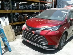 242.to1b21 Toyota Sienna 2021 Transmission Shift