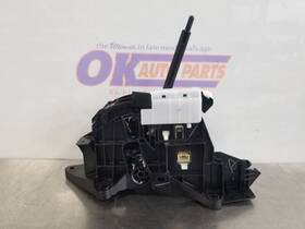 Toyota 242.to1d25 25 2025 Camry Xse 2.5l Automatic Transmission Shifter