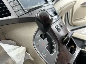 242.to1p15 Toyota Venza 2015 Transmission Shift 1219979