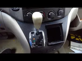 242.to1q10 Toyota Sienna 2010 Transmission Shift 441461