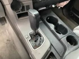 242.to1s10 Toyota Shifter Sequoia 2010 Transmission Shift 1326756