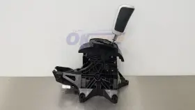 242.to1s12 Toyota 12 Sequoia Limited Automatic Transmission Shifter 5.7l