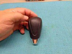 33504-08020-c0 Toyota Sienna 19 20 Black Automatic Shifter Shift Lever Knob