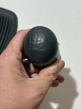 Toyota 33504-52200-c0 93-97 Corolla 5 Speed M/t Manual Trans Gear Shift Shifter Knob Oem