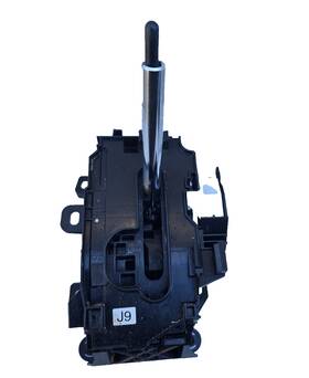Toyota 3356002430 2020-2022 Corolla 1.8l Center Console Transmission Gear Shifter Lever Oem