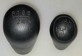 Toyota 874218002725 Pair Old Used 2007 Fj Cruiser Oem Shift Knobs Black Rubber Light Wear Set