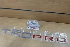 Toyota Pt948-89252-11 25 4runner Trd Pro Rear Red/silver Emblem Genuine