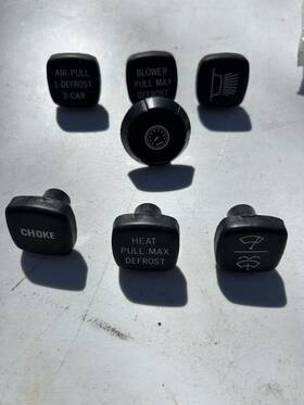 Triumph 635-728 Tr6 7 Piece Dash Knob Set New