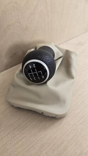 Volkswagen 1c0711113adthl New Genuine Oem Vw 1998 - 2010 Beetle Leather Beige 5 Speed Shift Knob
