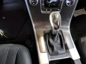 242.vo1l16 Volvo Xc60 2016 Transmission Shift 3757377