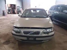242.vo1v04 Volvo V70 2004 Transmission Shift 1988549