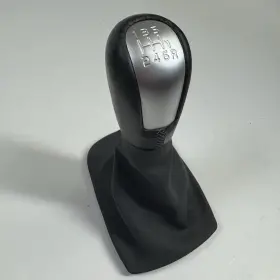 30681254 Volvo 2005-2013 C30 C70 S40 V50 Manual Shift Knob And Boot Assembly