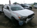 Outlsport 2013 Transmission Shift 2118942 Used. Price: $126.14.