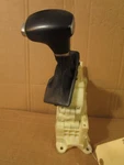 2017 Kia Cadenza Automatic Transmission Gear Shifter Knob Assembly Used. Price: $83.00.