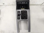 2023-2025 Honda Civic Type-r Shift Boot And Bezel 54100-T38-A01 Used. Price: $152.25.