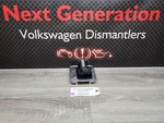 2009 - 2012 Volkswagen Cc Automatic Dsg Shifter Knob Trim Panel Cover Used. Price: $36.59.