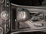 2022 Jeep Cherokee Shifter Lever/knob Fwd 2.00L Used Oem 3853662. Price: $104.40.