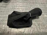 2007-2010 Audi S8 Leather Automatic / Shifter Knob 4E1713141S Used. Price: $39.99.