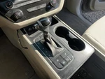 Shifter Sedona 2016 Transmission 1302168 Used. Price: $183.00.