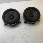02 04 05 06 07 Mercedes W203 C230 Front Left And Right Door Speaker Set Used. Price: $48.00.