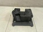 Land Rover Range Sport Hse 2012 Transmission Gear Shifter Plate Used. Price: $36.95.