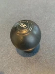 00-01 Oem Hyundai Tiburon 5 Speed Manual Transmission Shifter Knob Used. Price: $70.00.