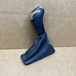 2017-2019 Gmc Acadia Transmission Gear Shift Knob W/ Boot 84159658 Used. Price: $59.46.